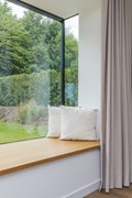 Koningskaars 20, 6418 PR Heerlen - 16 - Zitvensterbank met zicht op het groen.jpg